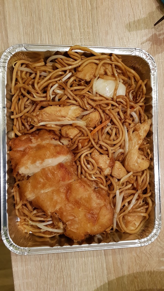 Goldener Drachen, China-Thai Bistro