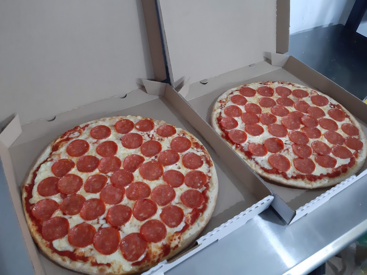Bisontte Pizza Photo 5