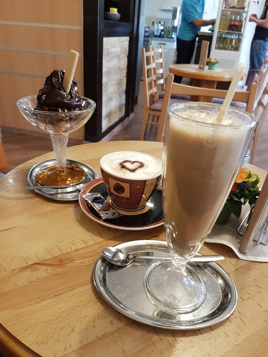 Eiscafe Weber Photo 10