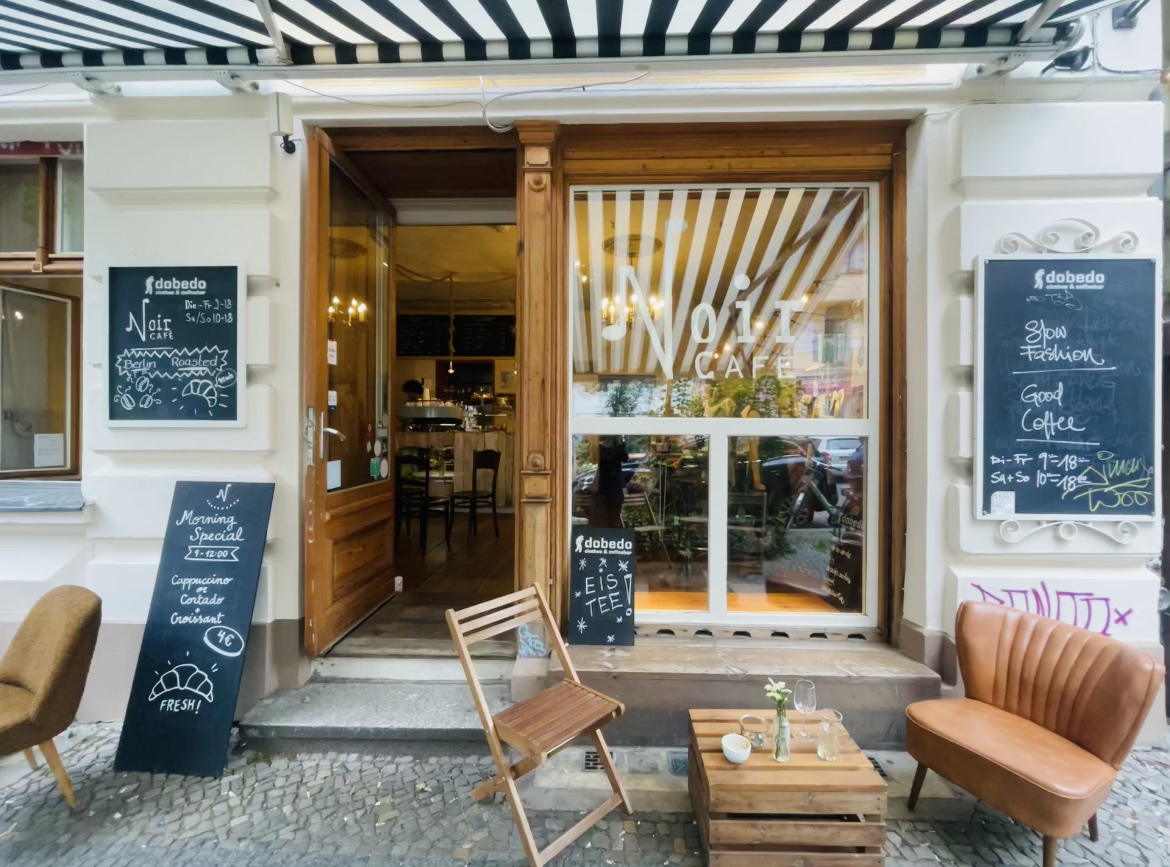 Noir Café