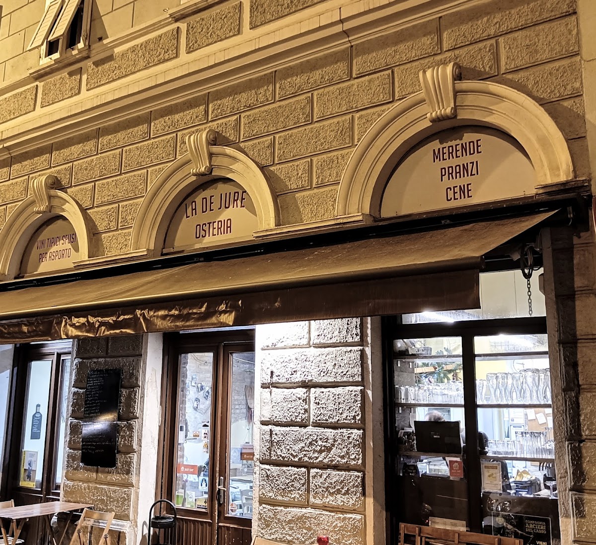 Osteria La De Jure