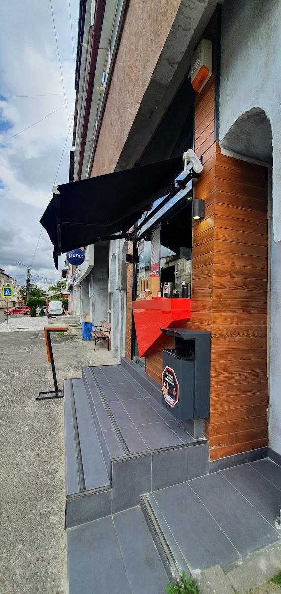 Zireto Caffe - Targu Neamt Photo 3