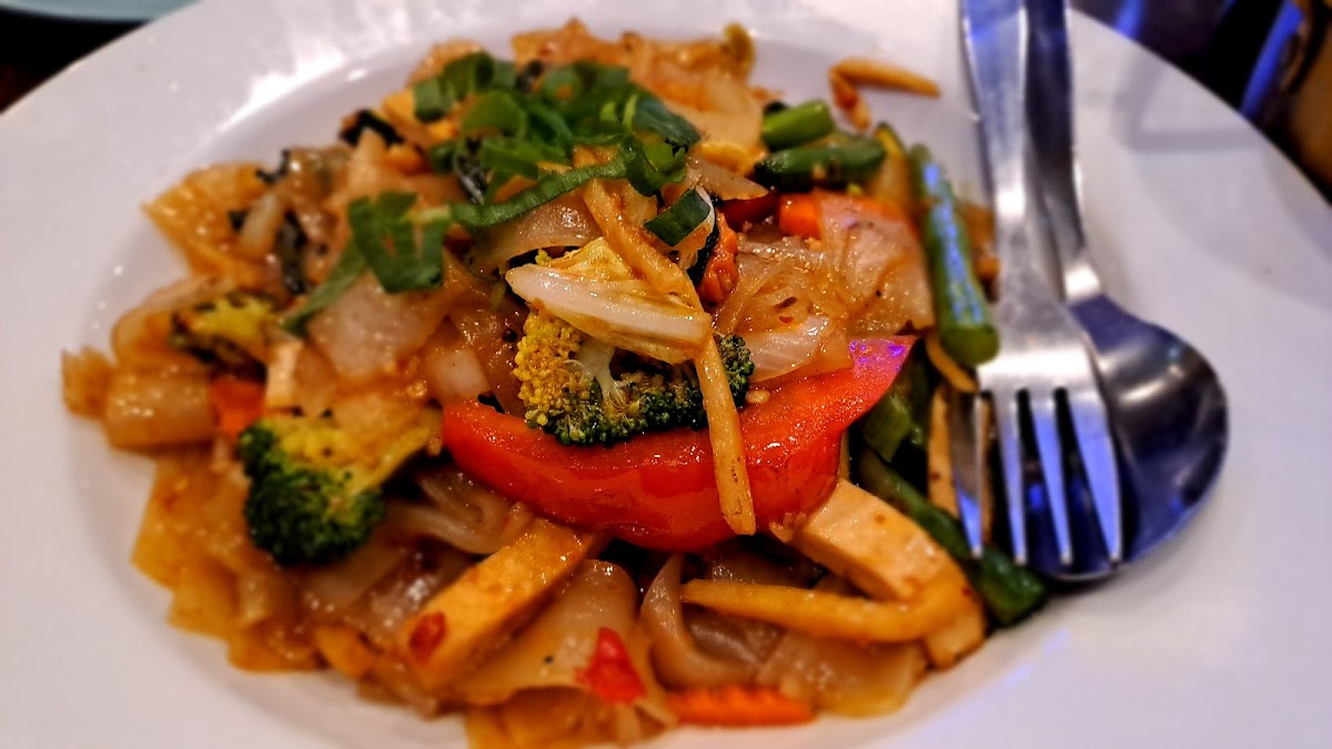 Thai Boat Restaurant Photo 10