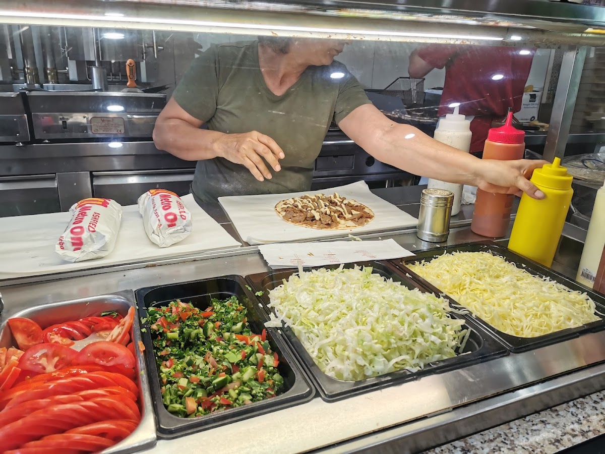 Metro One Kebab Ashfield Photo 8