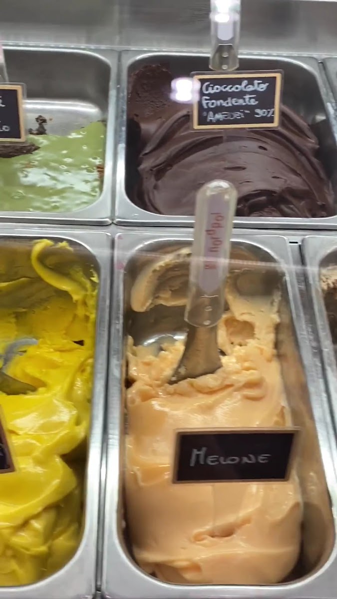 Gelateria La Crema Matta Photo 2