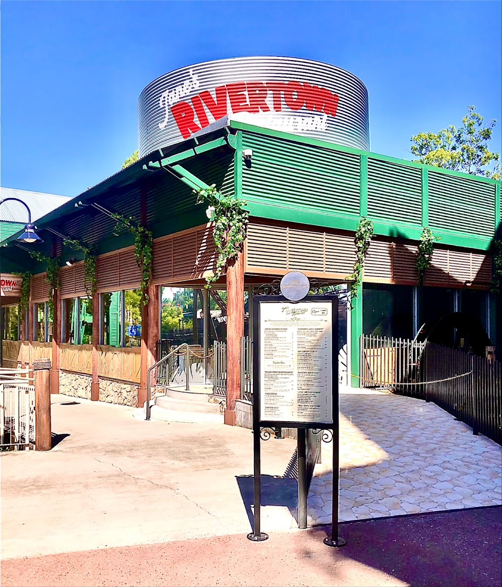 Jane’s Rivertown Restaurant