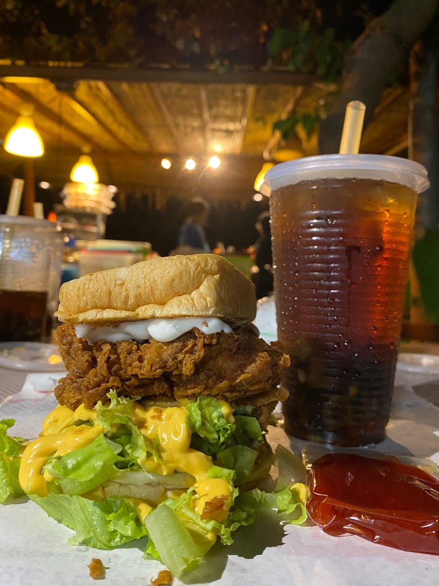 Maliqz Burger Photo 2