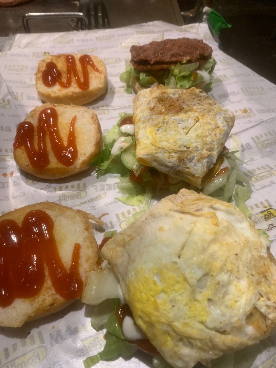 Maliqz Burger Photo 6