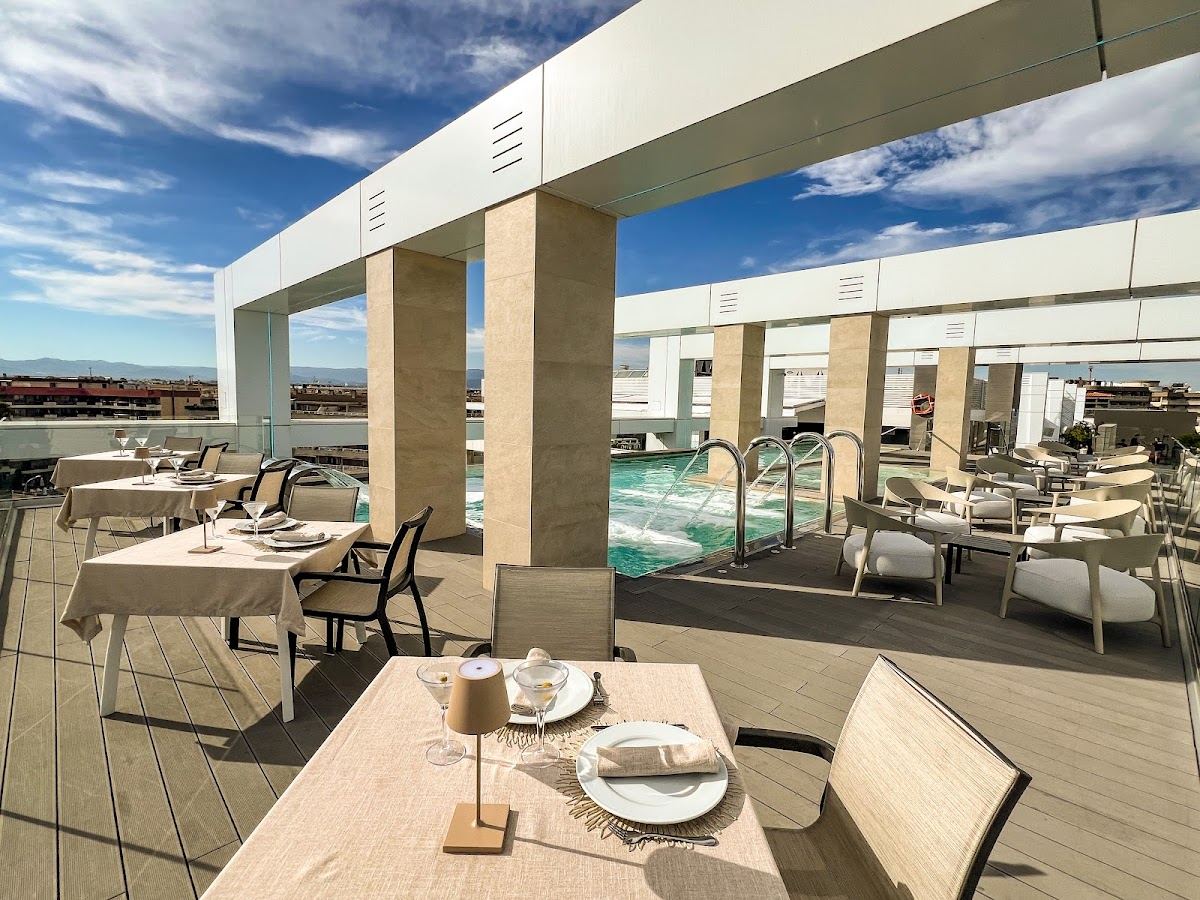 Summit Terraza, Bar & Eventos