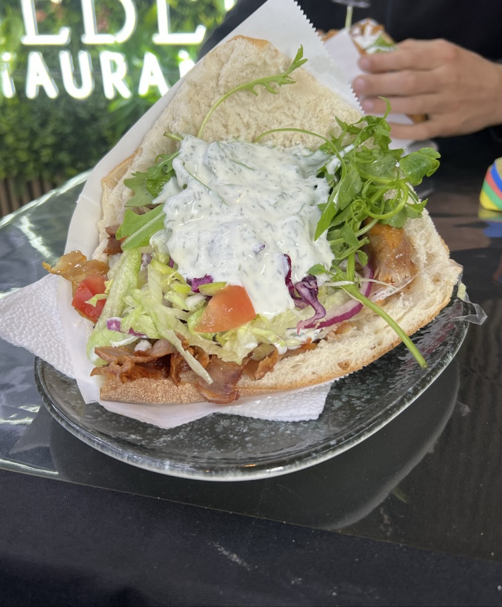 Mein Lieber Restaurant Photo 5