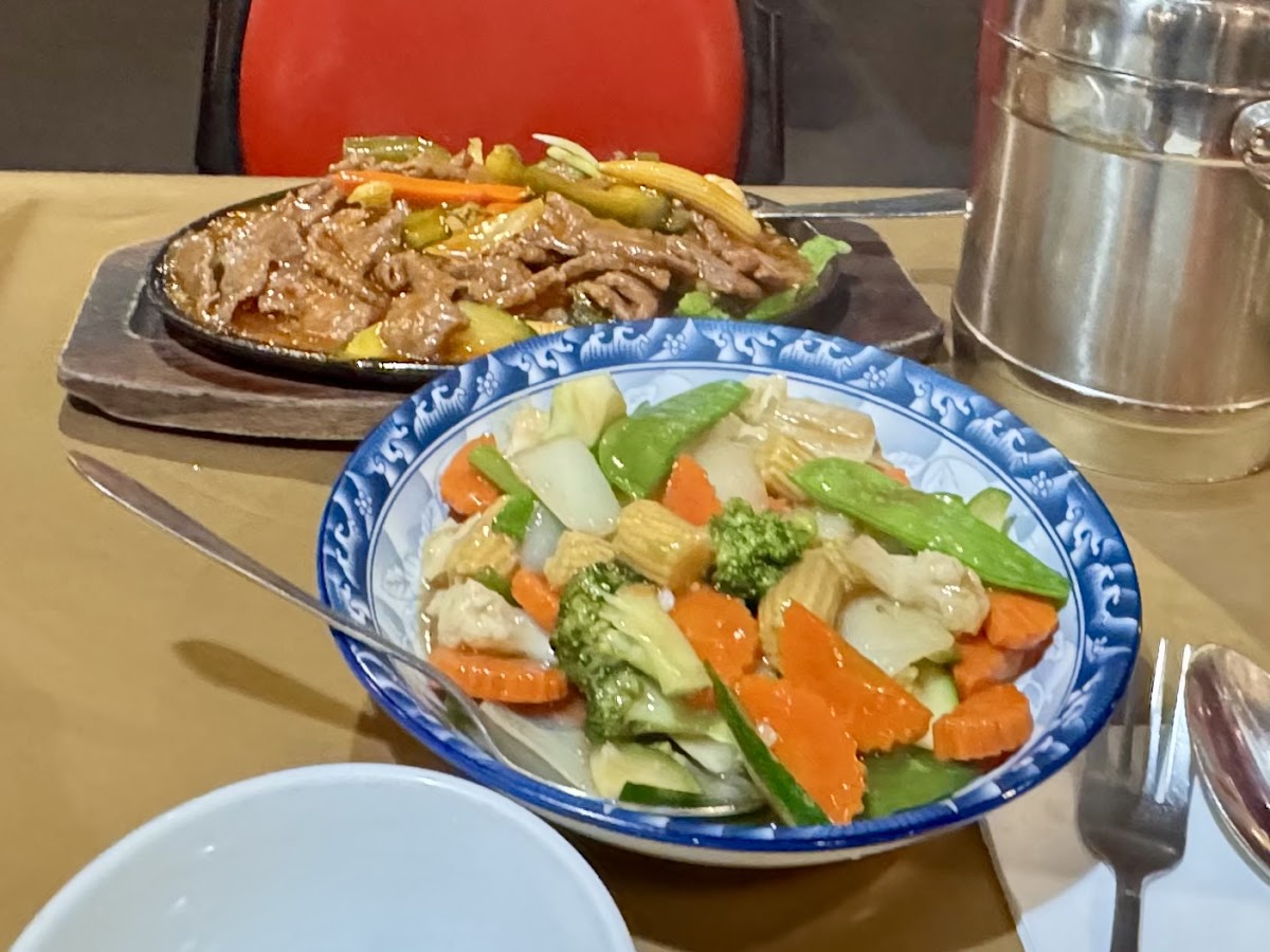 Pacific Palace Chinese Restaurant Photo 4