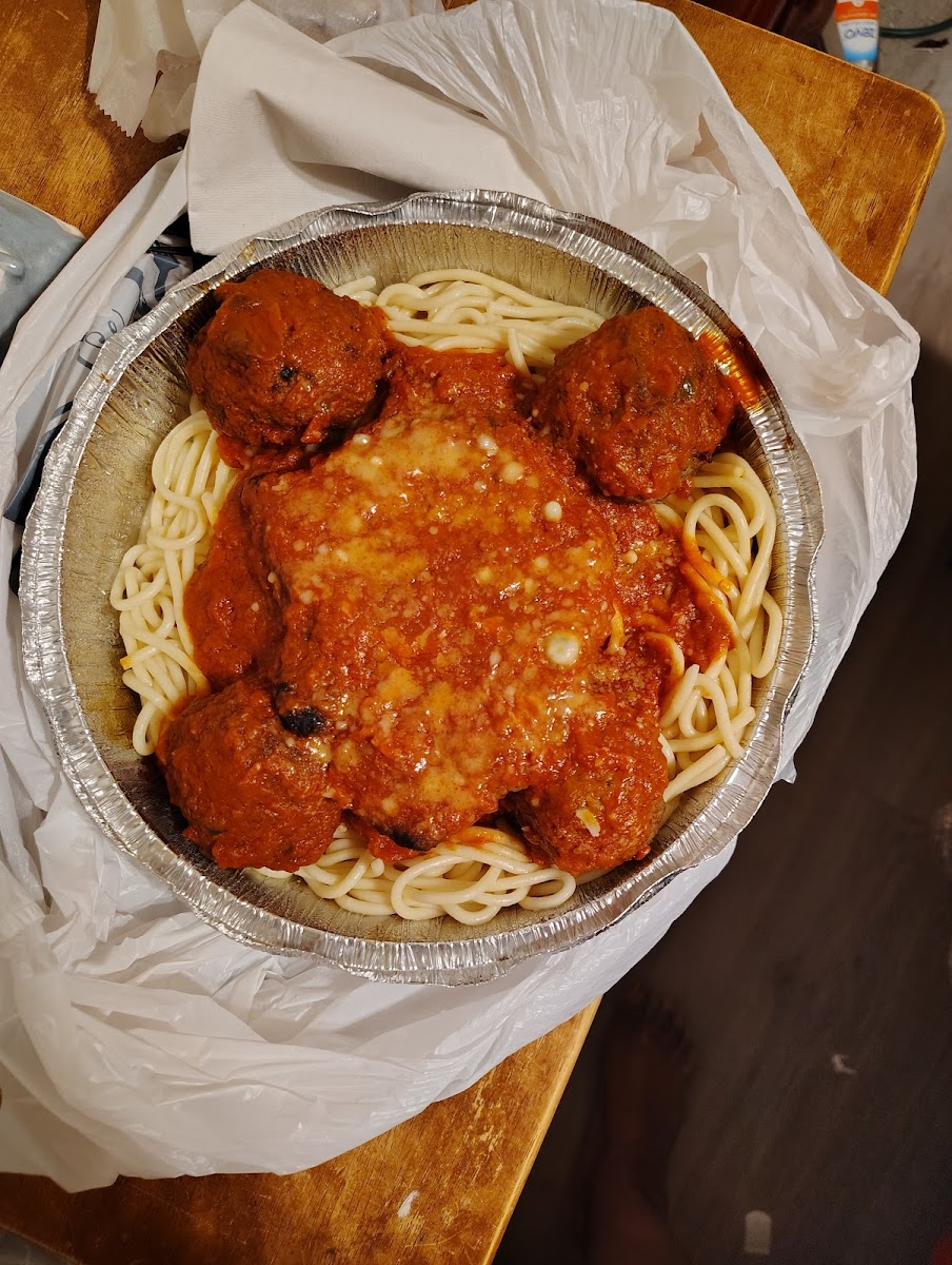 Dina's Italian Deli Photo 8