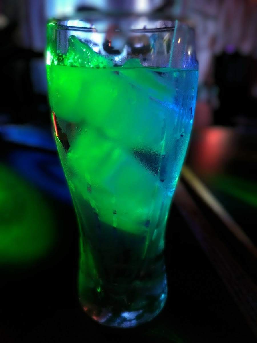 Sam's Bar & Grille Photo 10