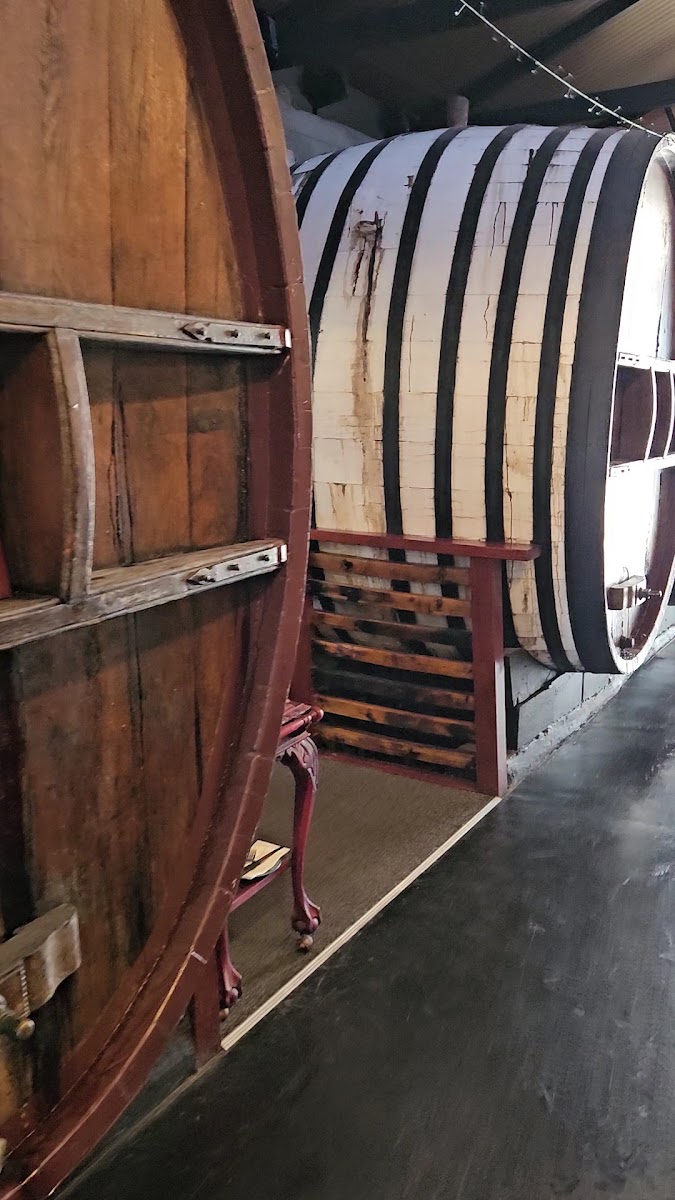 The Barrelroom Wine Lounge Photo 2