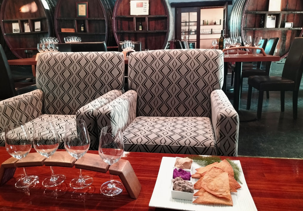 The Barrelroom Wine Lounge Photo 4