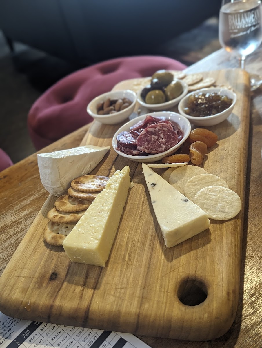 The Barrelroom Wine Lounge Photo 7