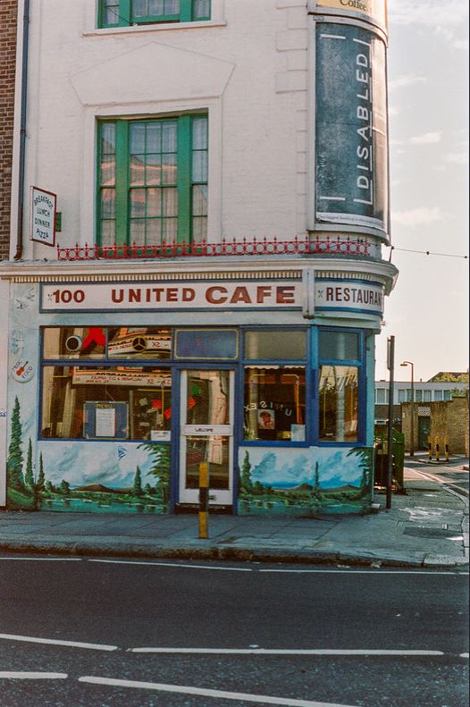 Leaf Cafe Bistro