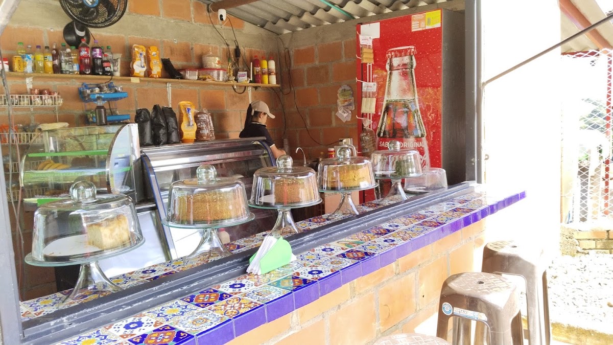 Casa Roja, Vía Balboa Km 6