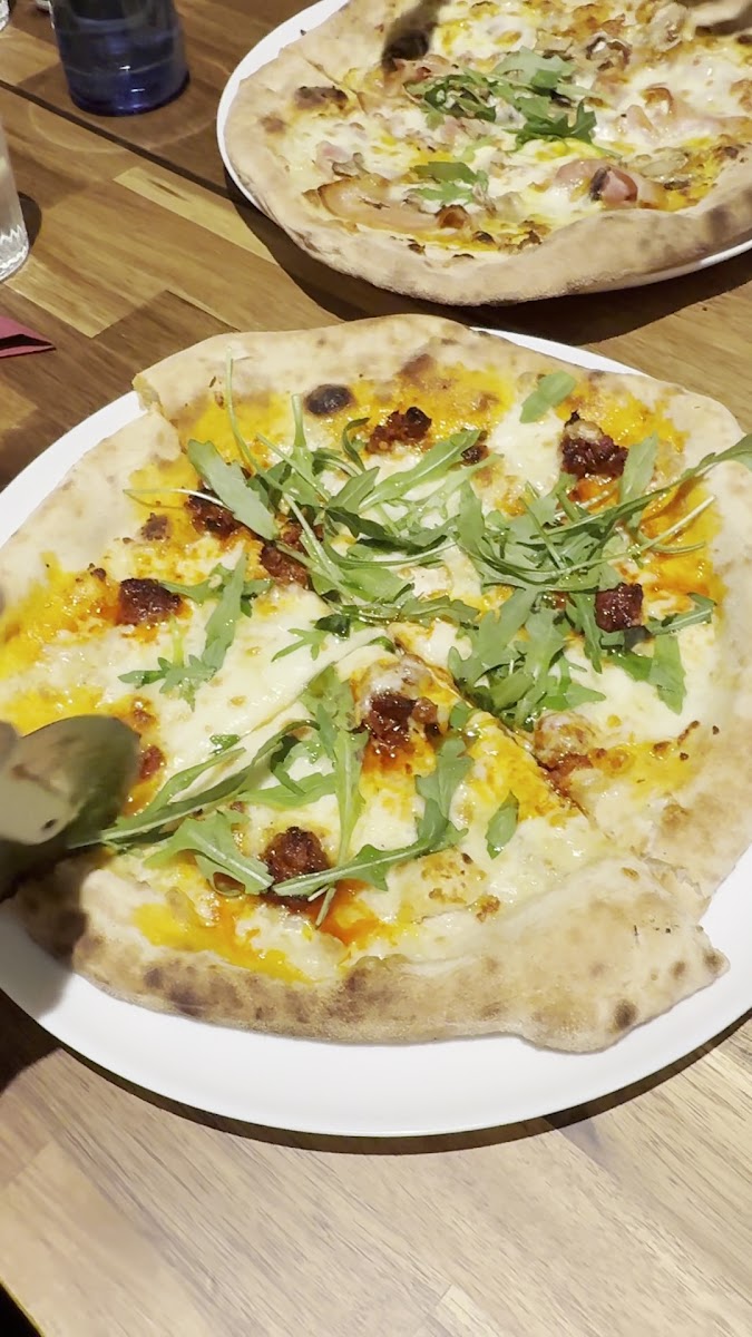 AMORE FATI PIZZA Photo 2