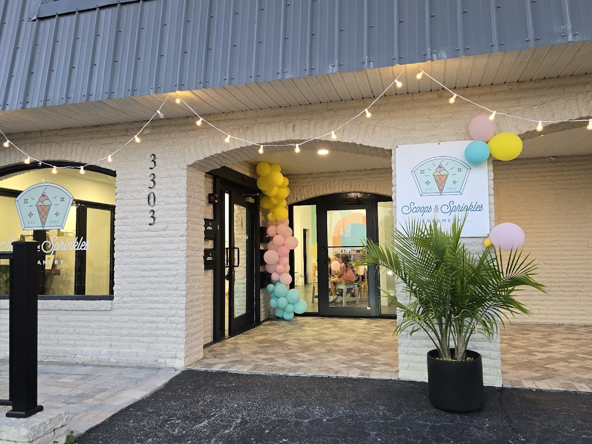 Scoops & Sprinkles Creamery