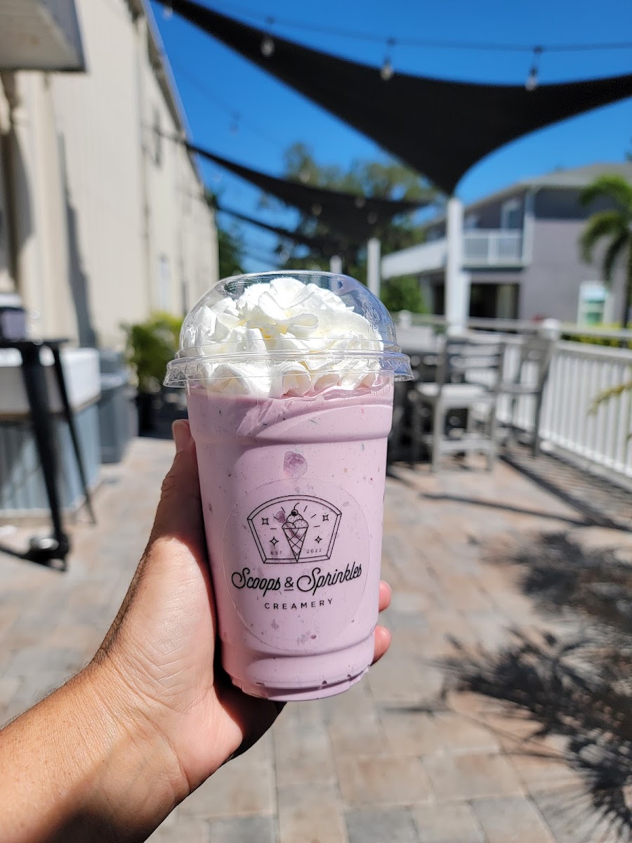 Scoops & Sprinkles Creamery Photo 6