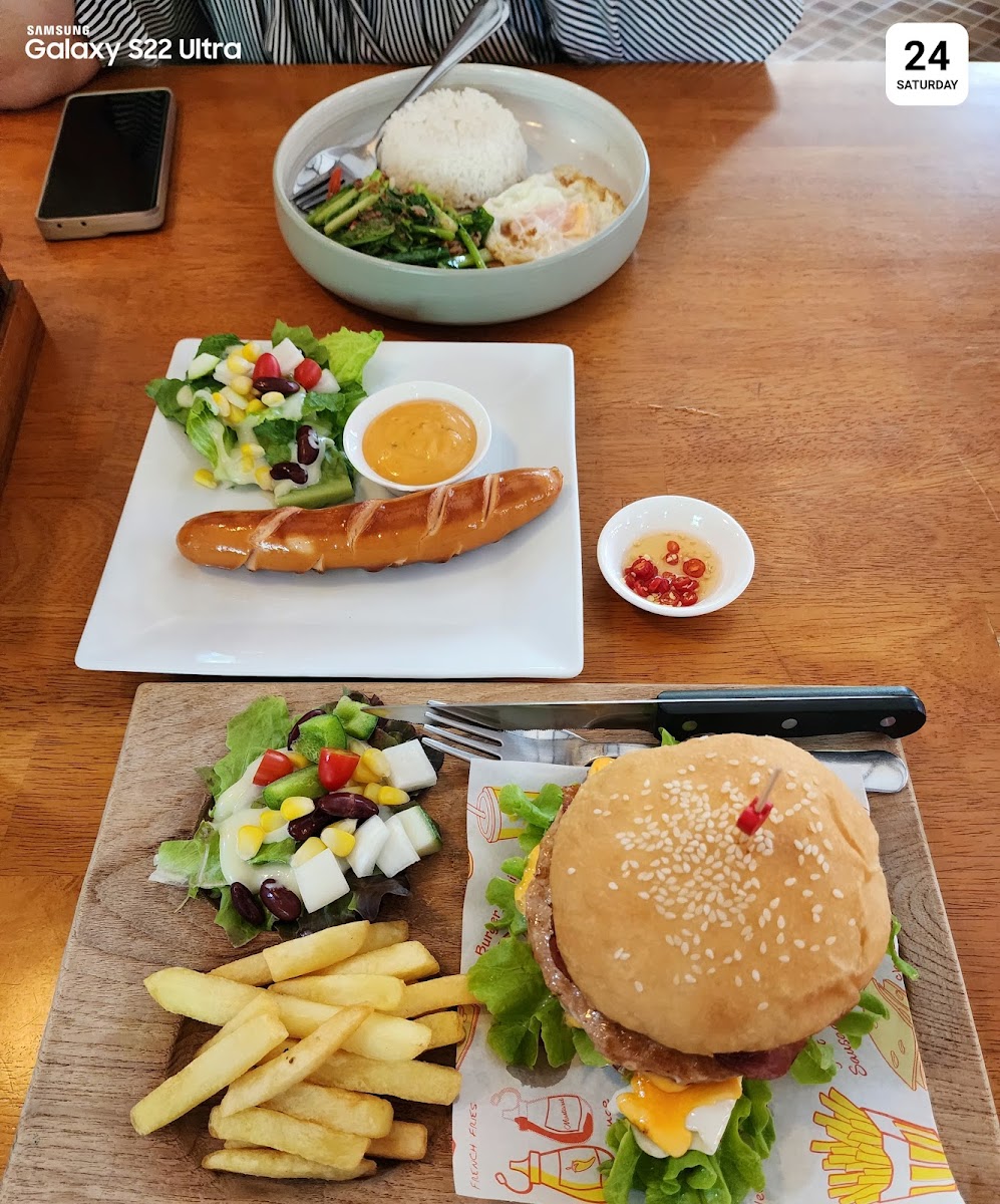 Queen Steak House Photo 4