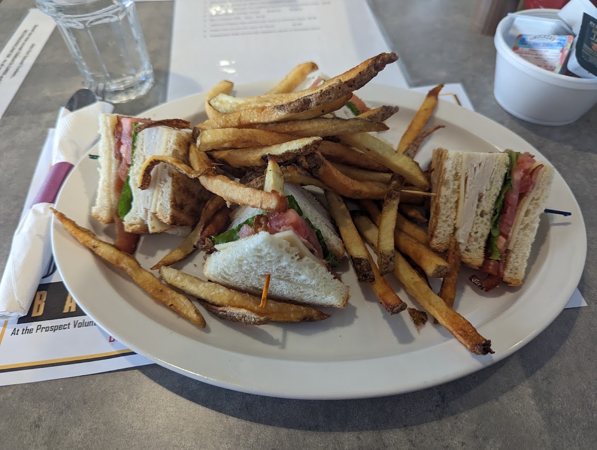 Duke's Diner Photo 7