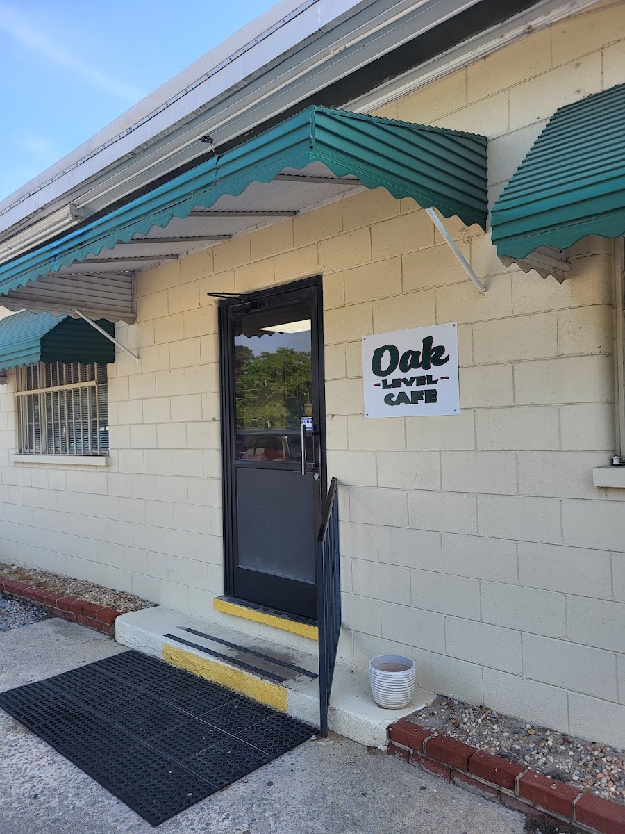 Oak Level Cafe