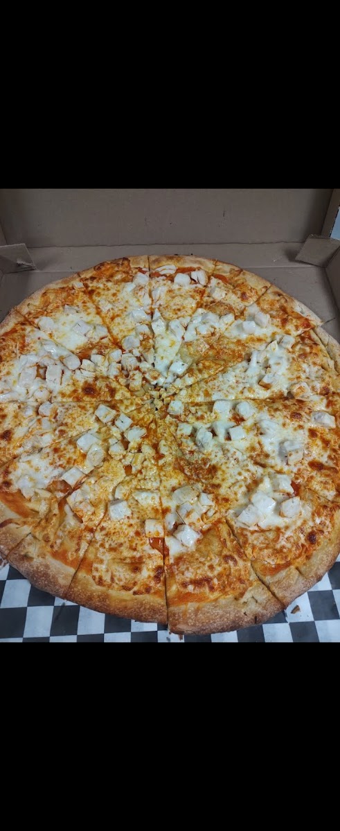 Checkers Pizza Photo 6