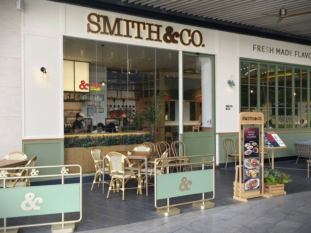 Smith & Co. (Mega Bangna)