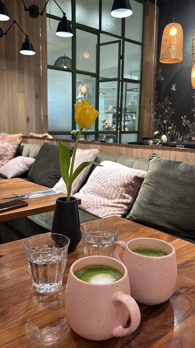 Café Fleur Pastel Photo 8