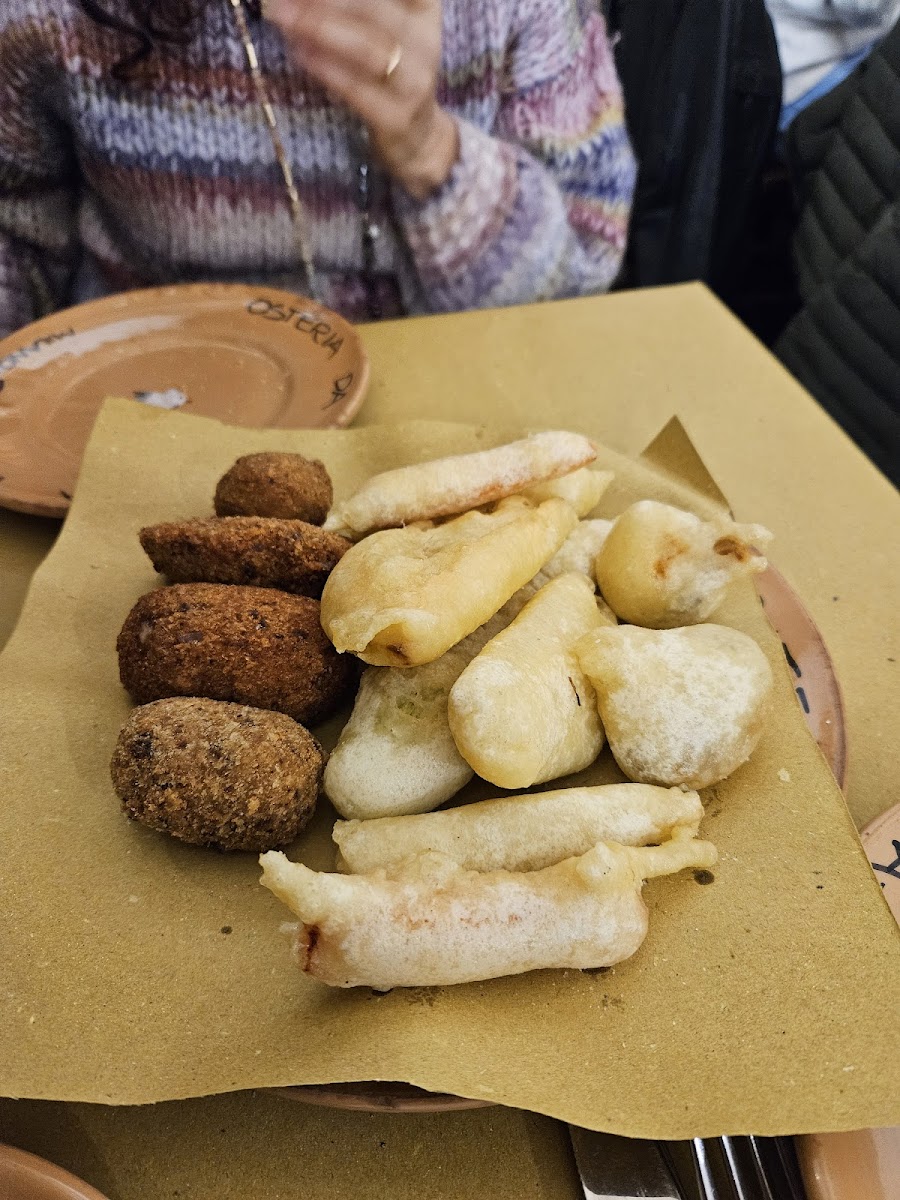 Osteria da Fortunata - Baullari Photo 10