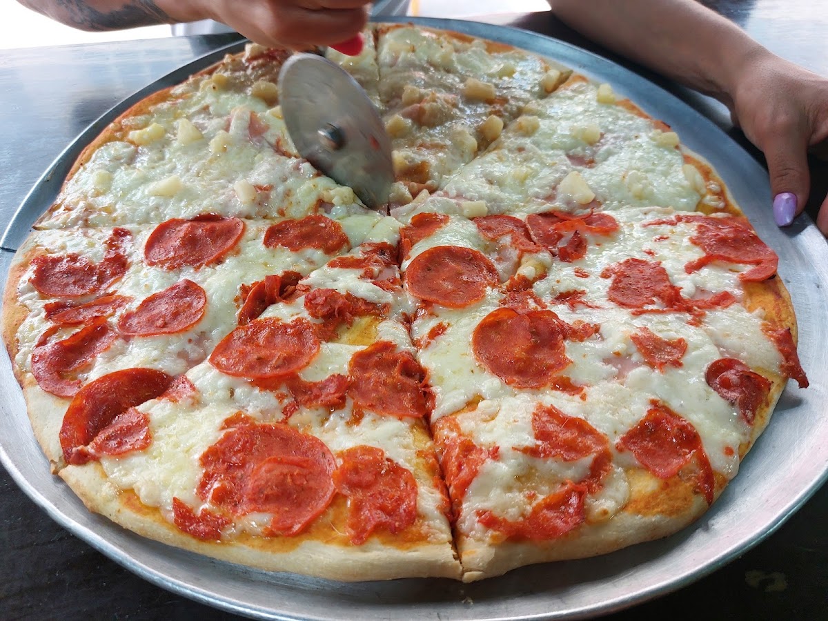 D' LIRAS PIZZA Photo 4