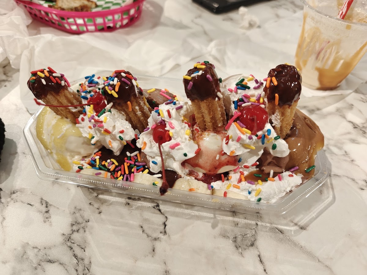 Titanic Ice Cream Photo 3