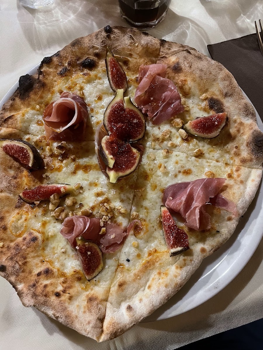 Pizzeria Ristorante La Marachella Photo 10