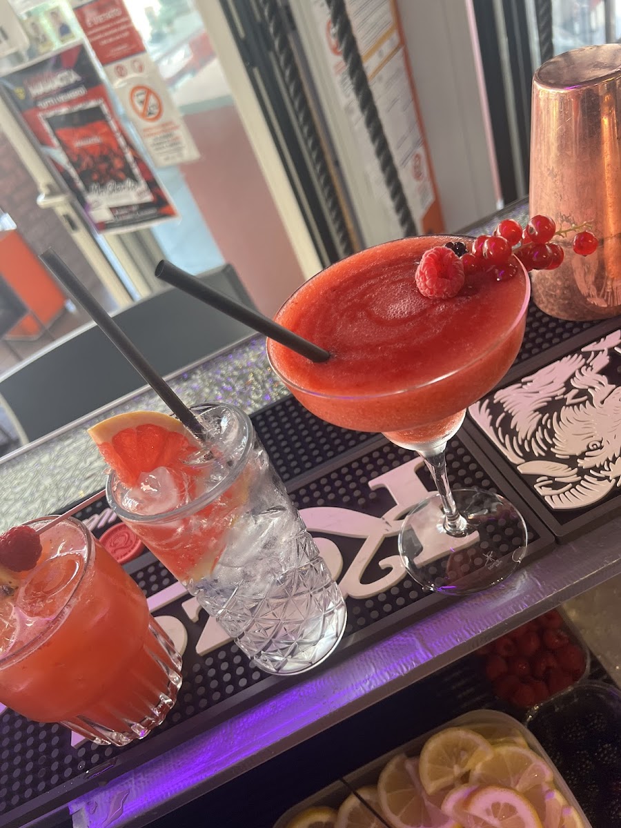 MACI DRINKS & FOOD Photo 3