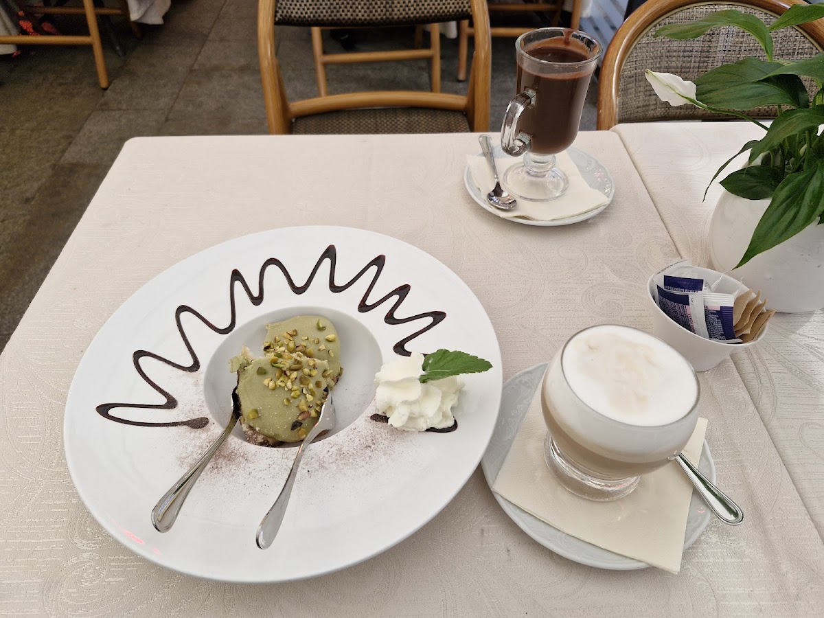 Caffè Dante Restaurant Photo 8