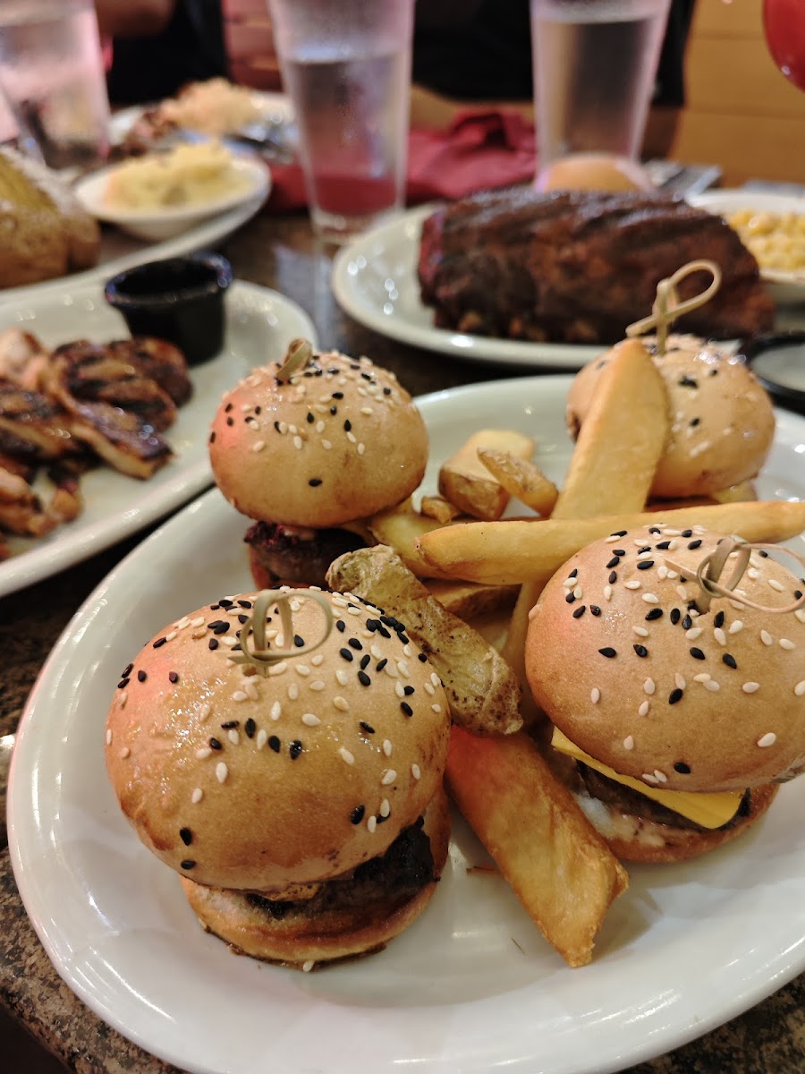 Texas Roadhouse - Vermosa Photo 8