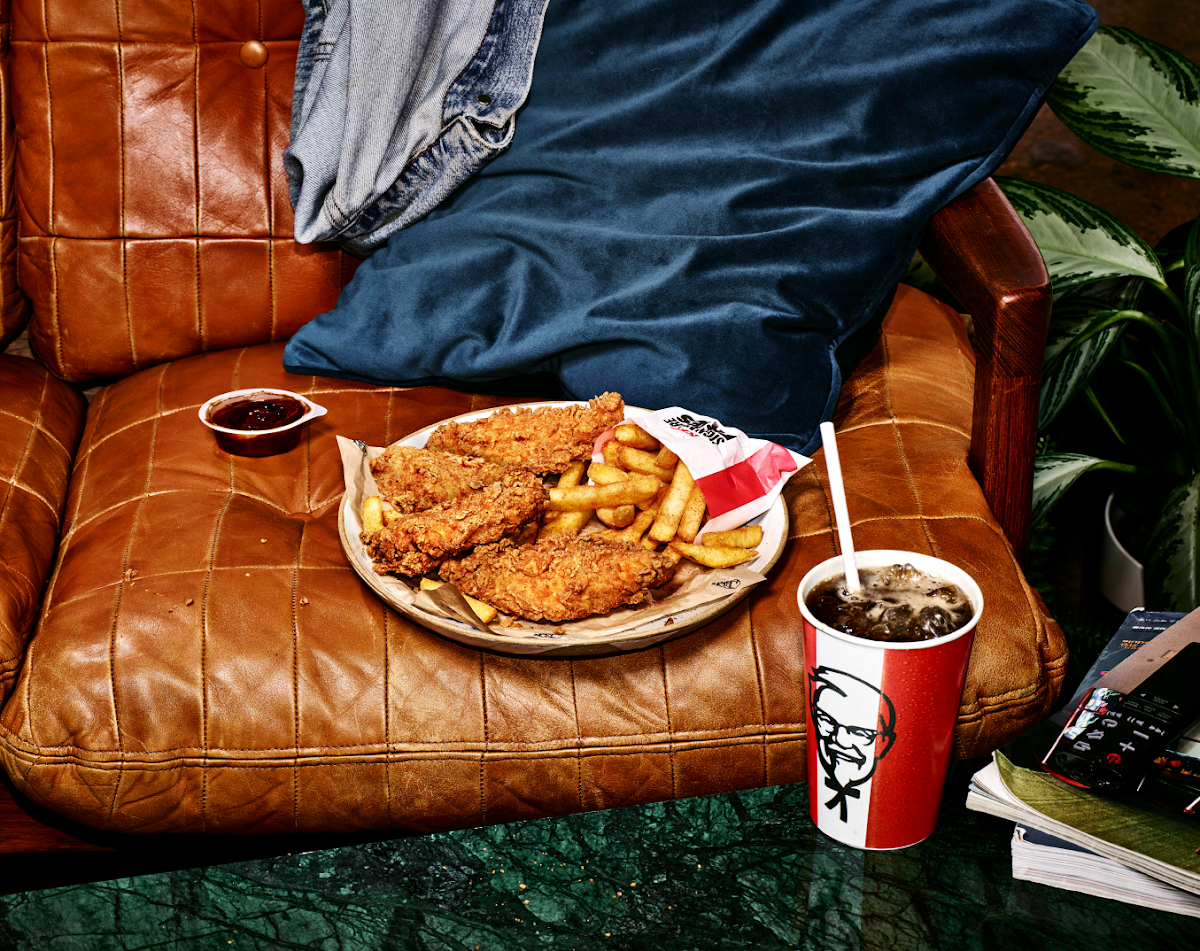 KFC Lymm M6 Services Photo 7