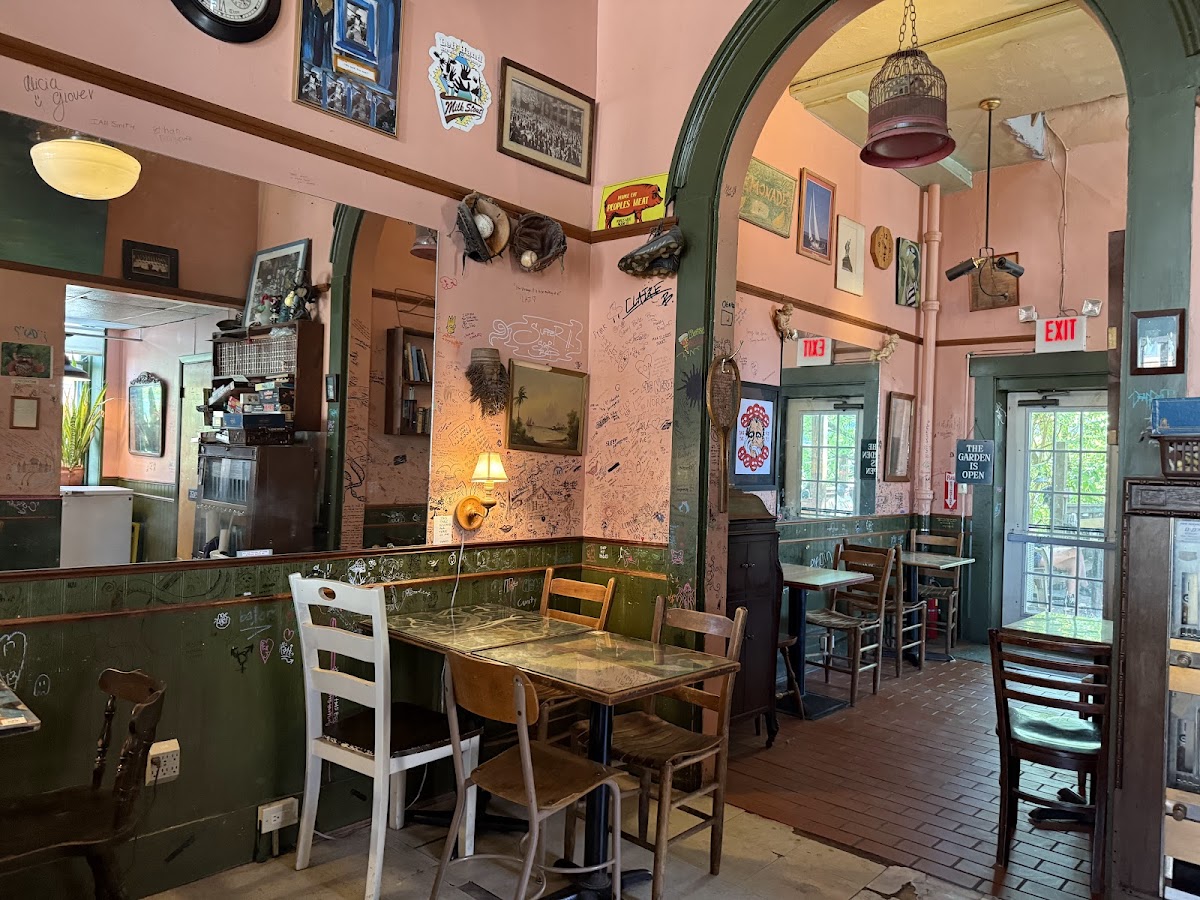 Highland Coffee House