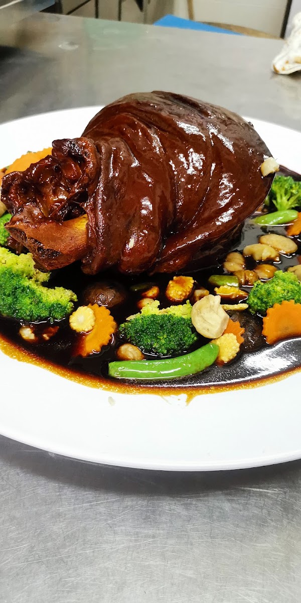 Man Yi Restaurant 满溢私房菜 Photo 3
