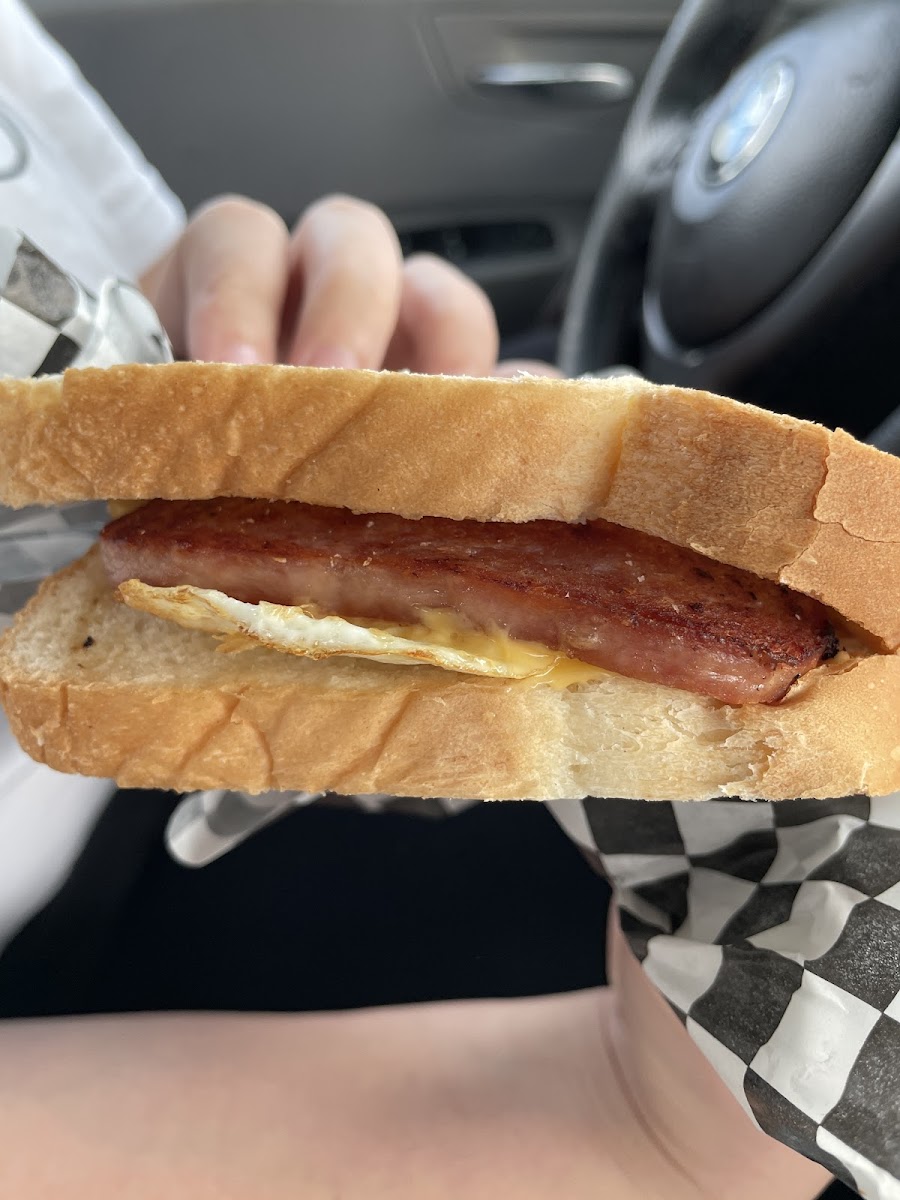 Lee's Breakfast Wagon Photo 3