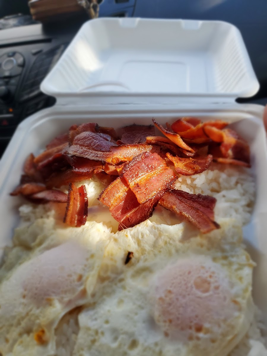Lee's Breakfast Wagon Photo 5