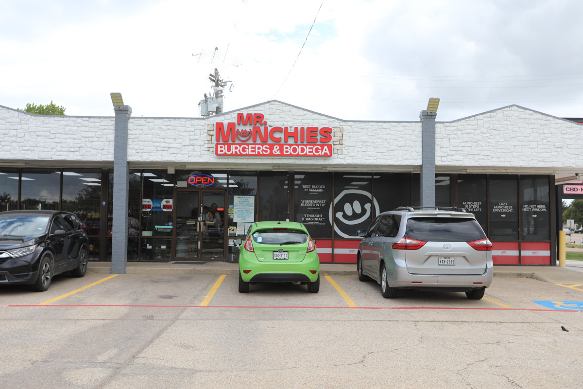 Mr. Munchies Burgers & Bodega