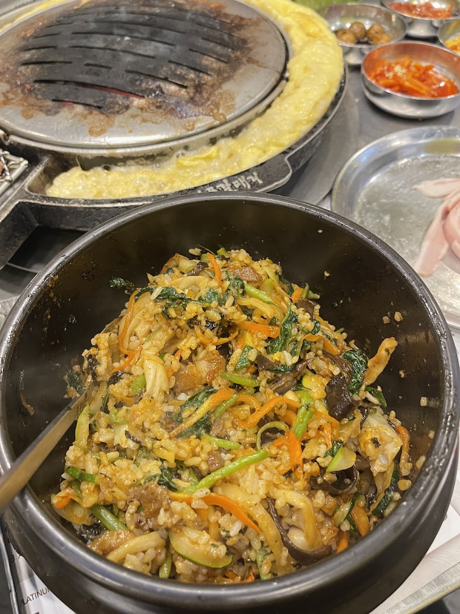 Magal Korean BBQ Baywalk Photo 6