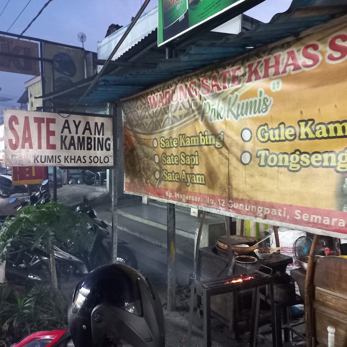 Warung Sate Pak Kumis Photo Menu 1