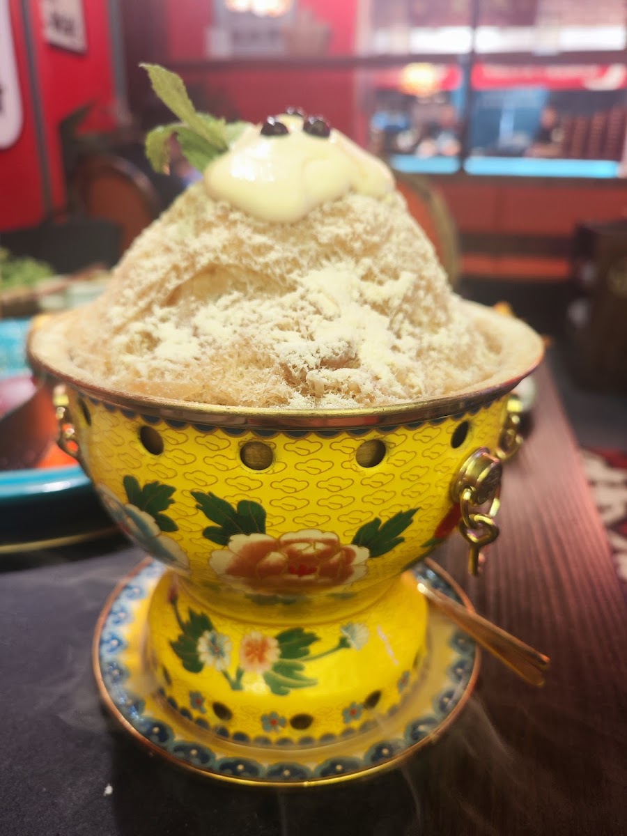 HOUTANG HOTPOT HAMBURG 吼堂火锅汉堡店 Photo 6