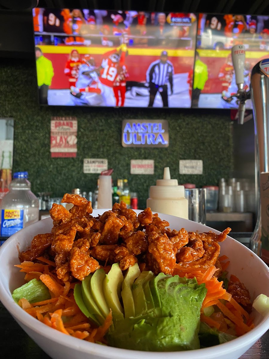 Chiltepinos Wings San Carlos Photo 2