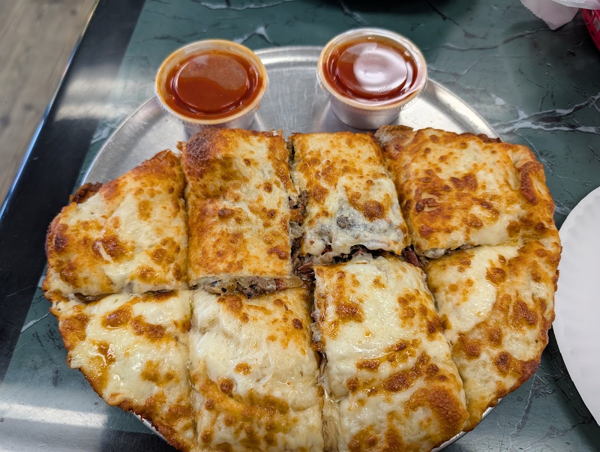 Boston Roast Beef & Pizza Photo 4
