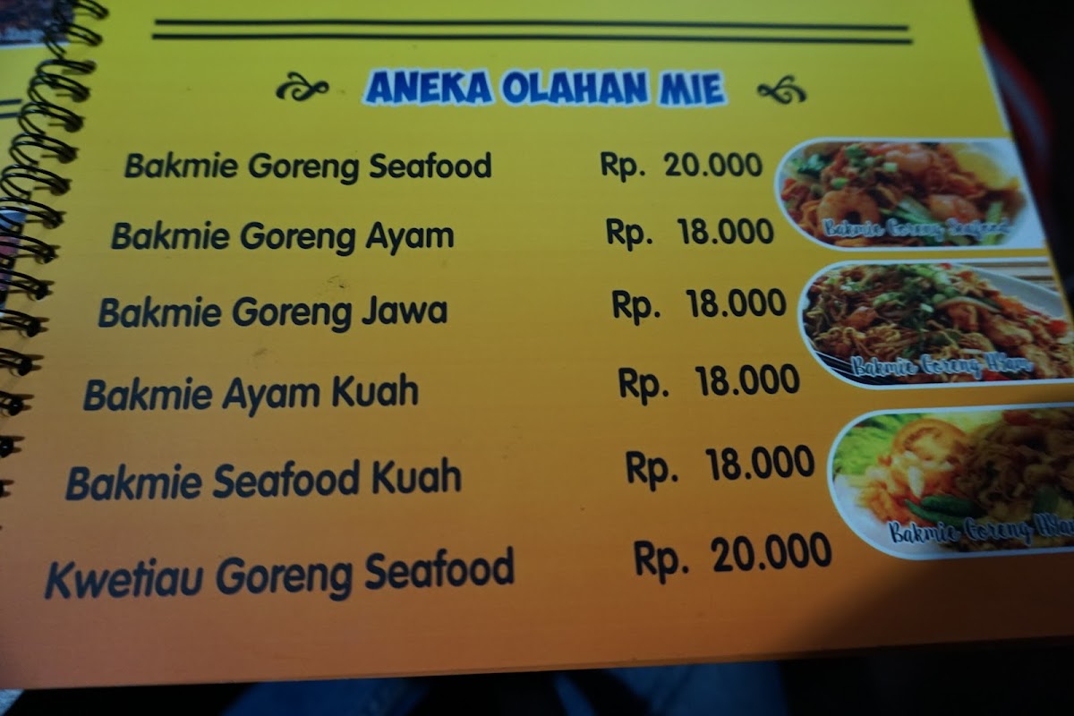 Resto Ikan Bakar 88 dan kolam renang Photo Menu 9